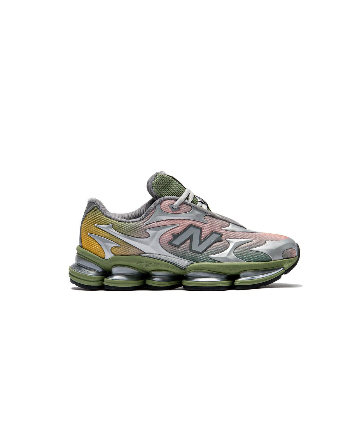 new-balance-2000-silver-